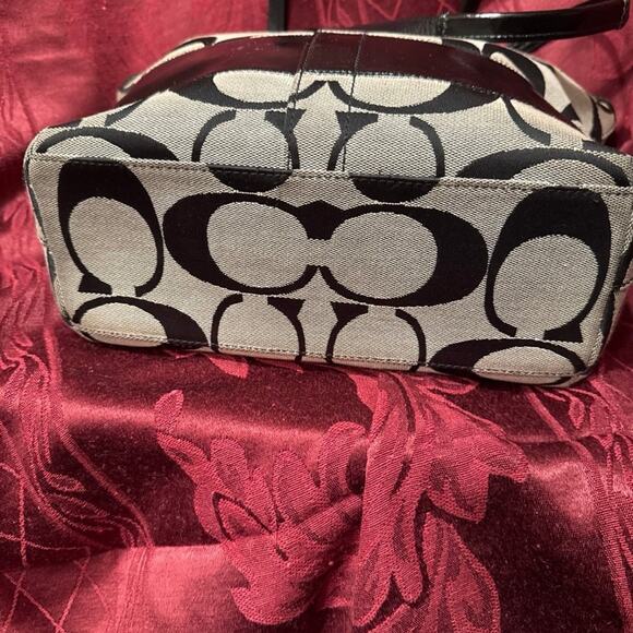 Vintage Coach shoulder bag ,Black & Grey - Picture 5 of 7